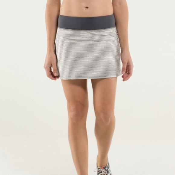 Lululemon HyperStripe AngelWing Pacesetter Skirt8T - Picture 6 of 12